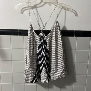 NWOT Kendall & Kylie pleated tank